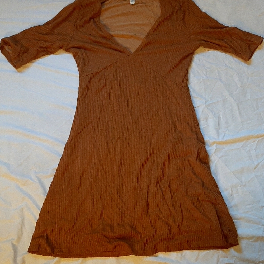 Auburn Dress
